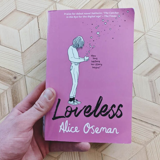 [0604361] Loveless